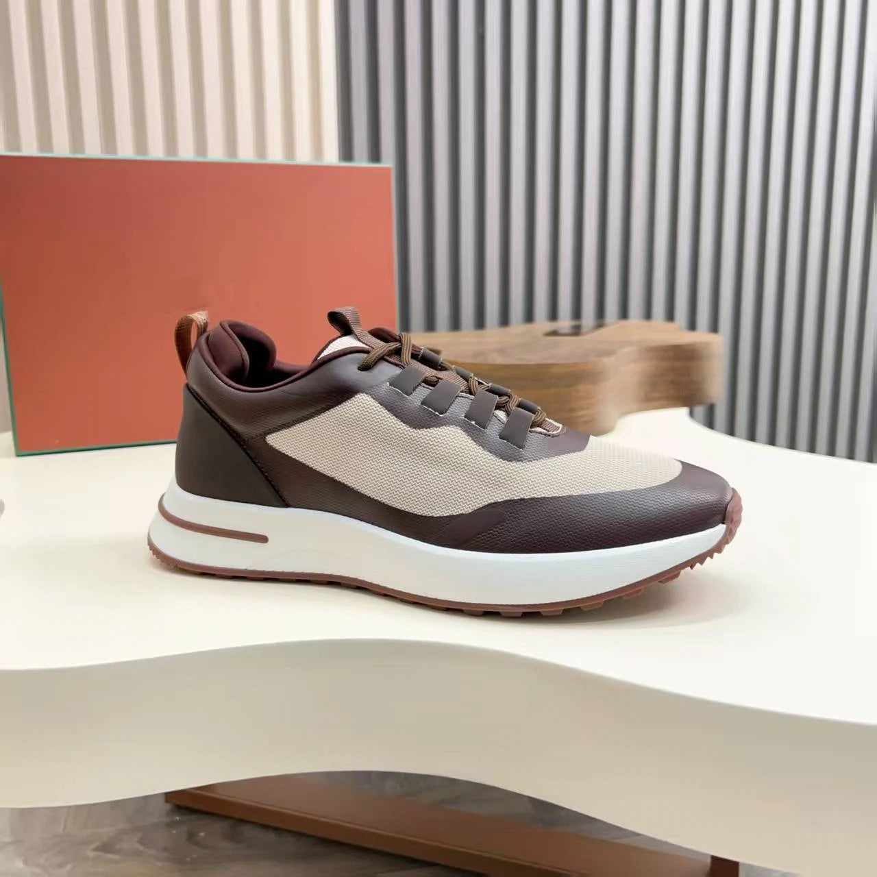 New Athletic Sneakers - Ultra Comfortable, Lightweight & High-Quality, Ideal for Sports & Daily Wear