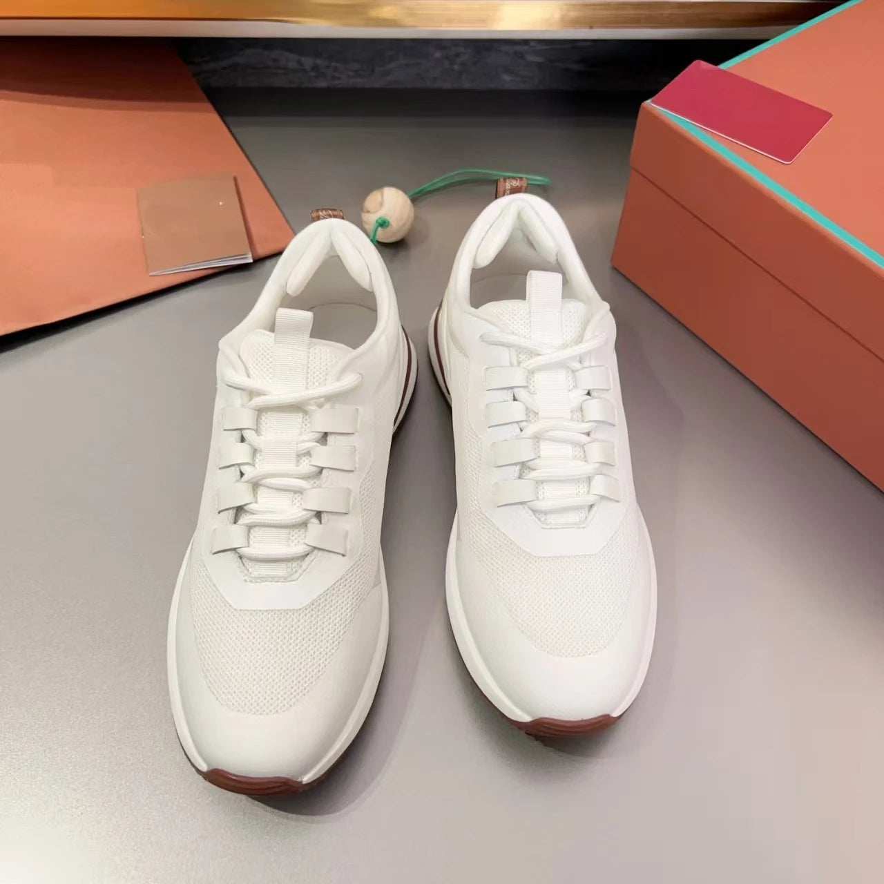 New Athletic Sneakers - Ultra Comfortable, Lightweight & High-Quality, Ideal for Sports & Daily Wear