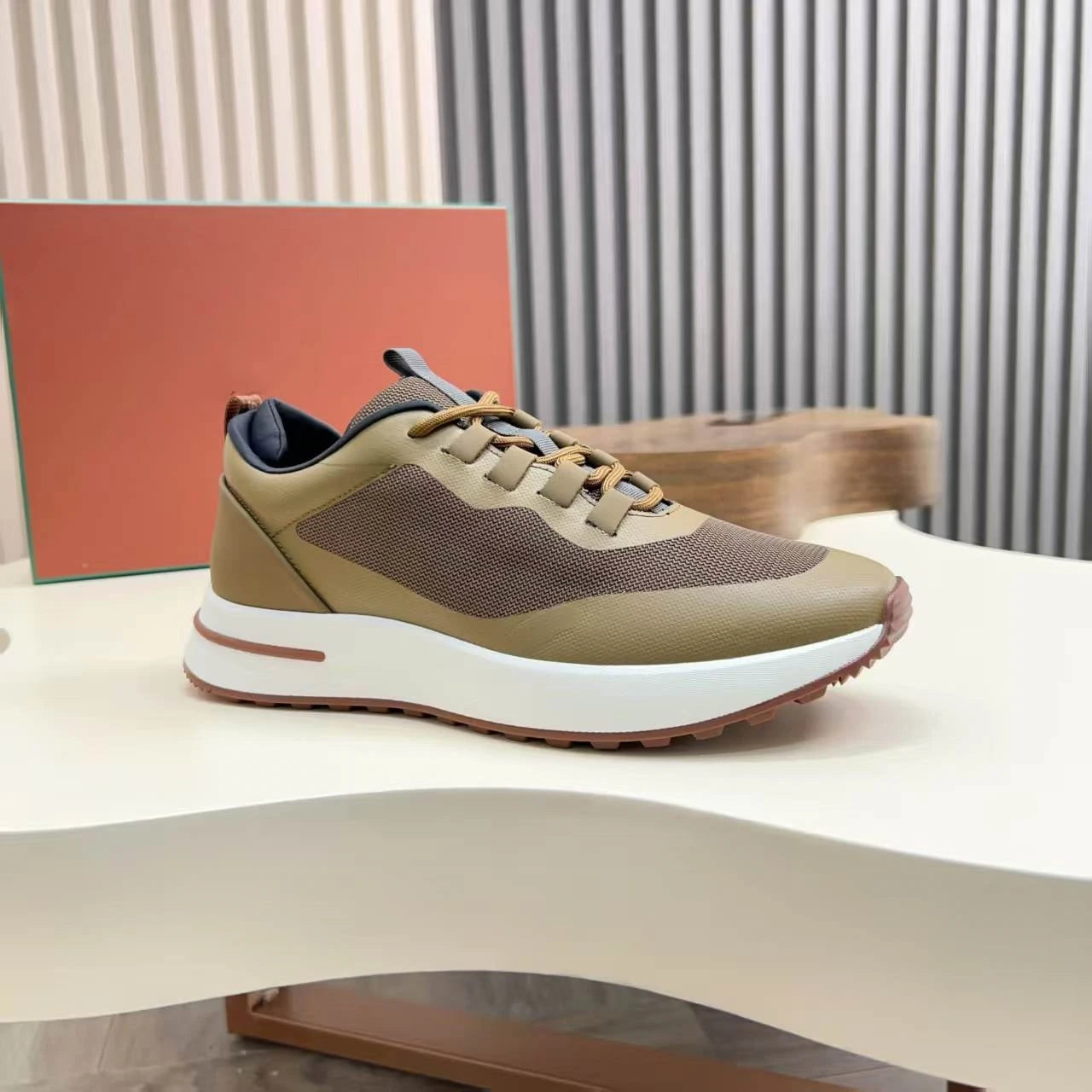 New Athletic Sneakers - Ultra Comfortable, Lightweight & High-Quality, Ideal for Sports & Daily Wear