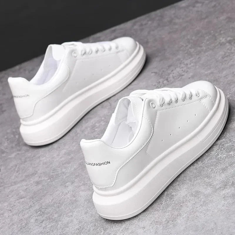 Luxury Shoes 2026 Trendy Men's Autumn New Glossy Black Casual Leather Shoes, Spring Fall Fashion Sneakers 5481