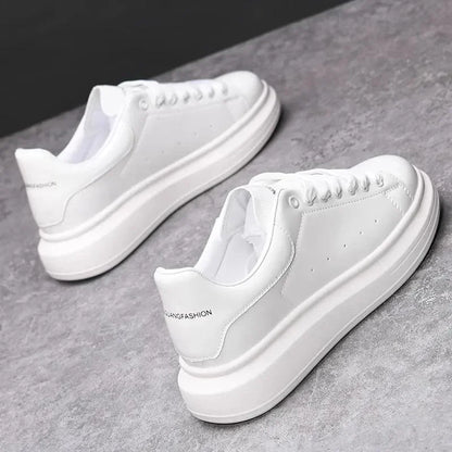 Luxury Shoes 2026 Trendy Men's Autumn New Glossy Black Casual Leather Shoes, Spring Fall Fashion Sneakers 5481