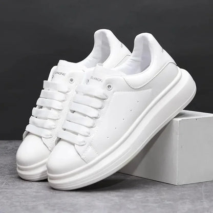 Luxury Shoes 2026 Trendy Men's Autumn New Glossy Black Casual Leather Shoes, Spring Fall Fashion Sneakers 5481