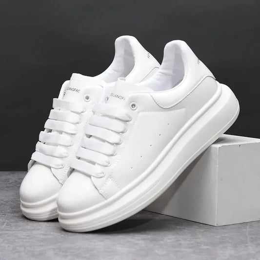 Luxury Shoes 2026 Trendy Men's Autumn New Glossy Black Casual Leather Shoes, Spring Fall Fashion Sneakers 5481