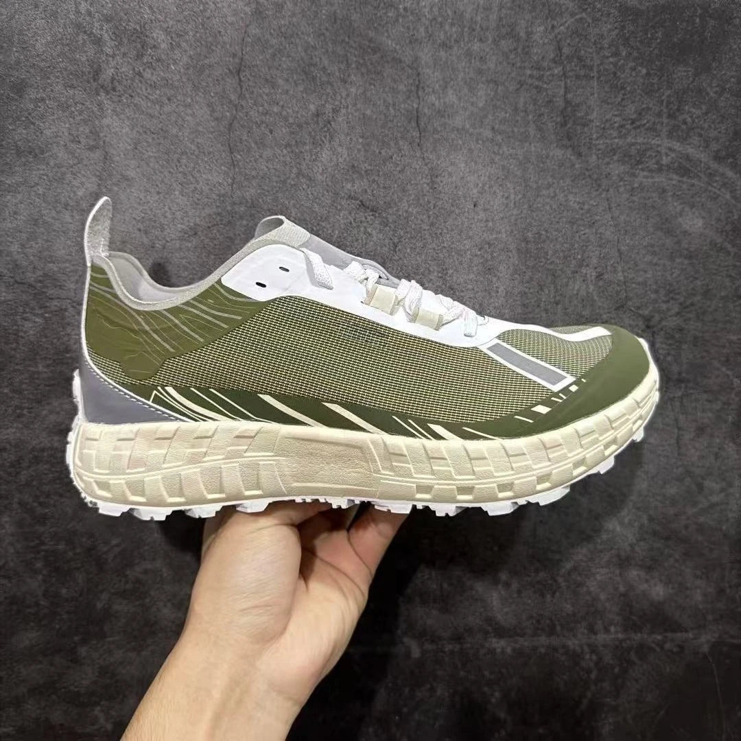 Retro Hiking Outdoor Running Shoes Summer Breathable Low-Top Non-Slip Wear-Resistant Jogging Sneakers