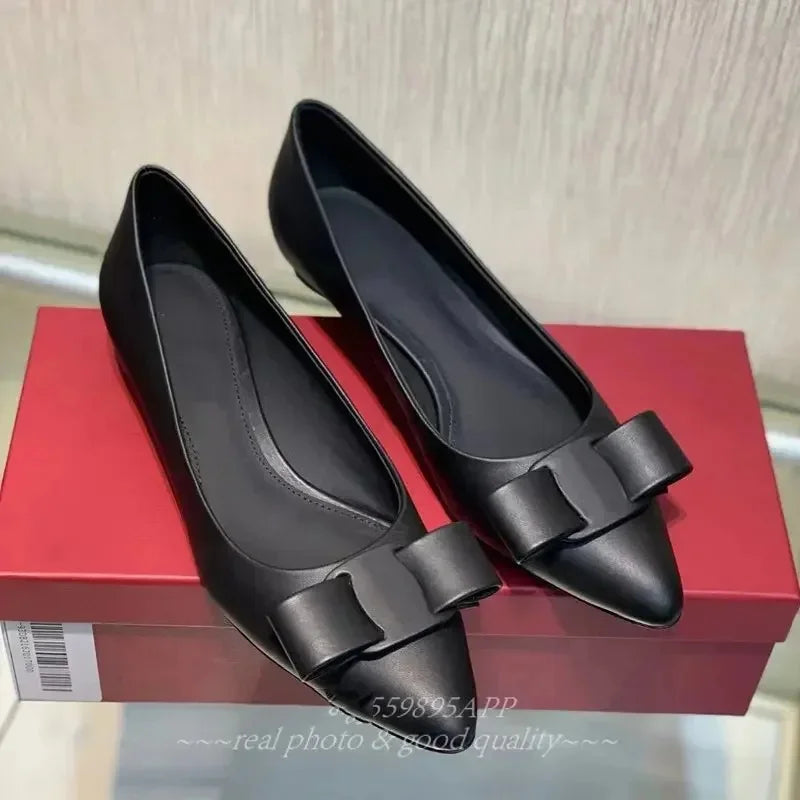 2026 Spring and Autumn women's pointy bow single shoe leather head layer cowhide shallow mouth comfortable wedge