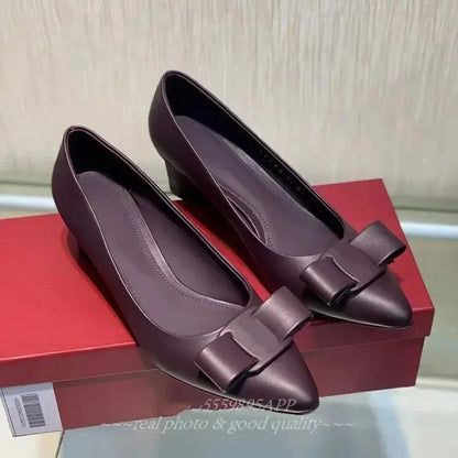 2026 Spring and Autumn women's pointy bow single shoe leather head layer cowhide shallow mouth comfortable wedge